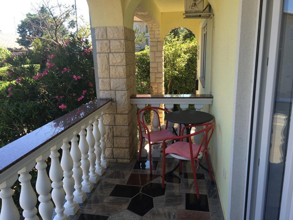 Apartment Kolundzic Нови-Винодолски Номер фото