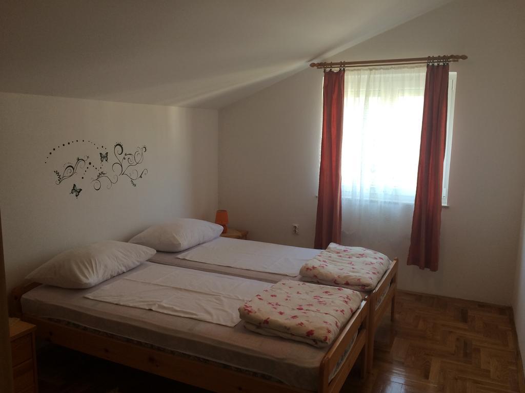 Apartment Kolundzic Нови-Винодолски Номер фото