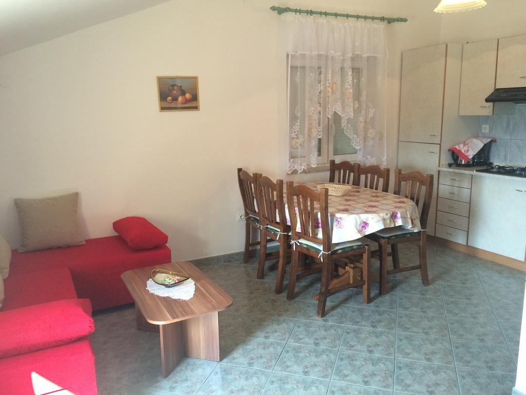 Apartment Kolundzic Нови-Винодолски Номер фото