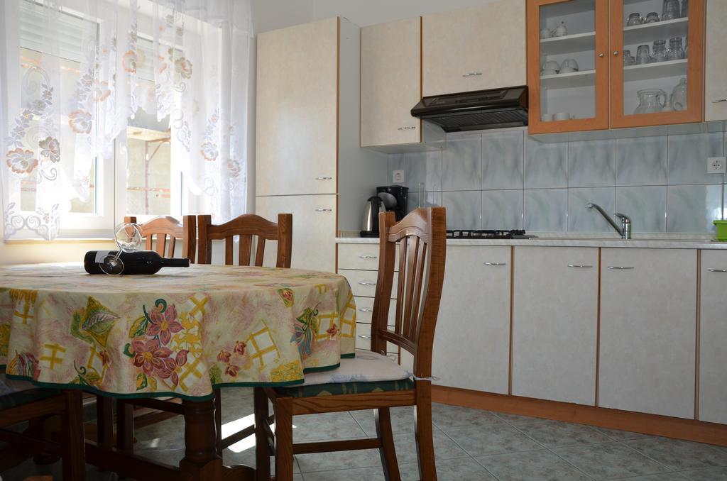 Apartment Kolundzic Нови-Винодолски Экстерьер фото
