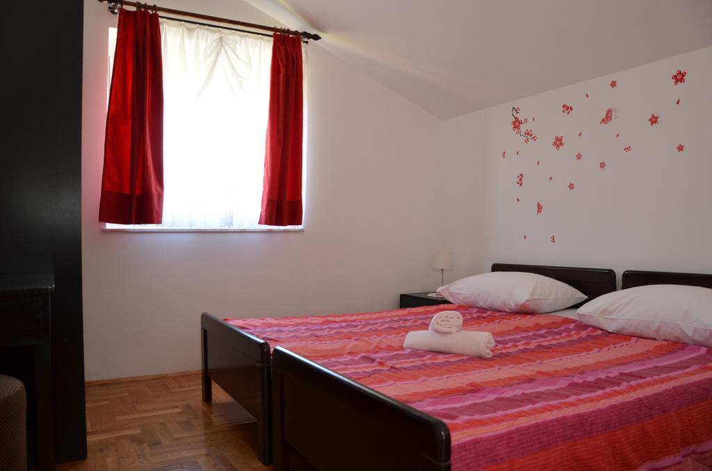 Apartment Kolundzic Нови-Винодолски Экстерьер фото