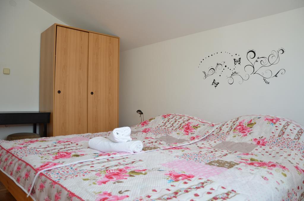 Apartment Kolundzic Нови-Винодолски Экстерьер фото